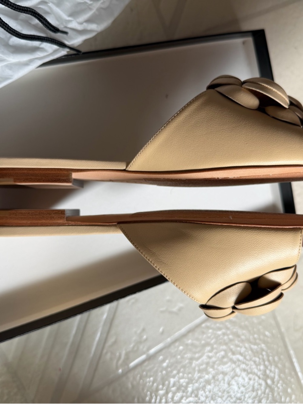 CHANEL nude colored sandals - Picture 9 of 10